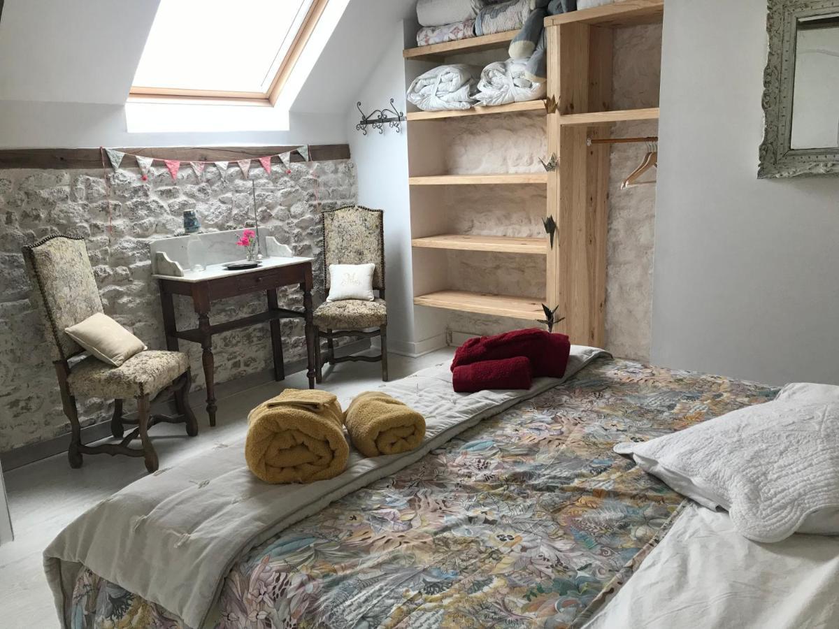 Le Jardin Des Fees Bed & Breakfast Savigny-le-Vieux Exterior foto