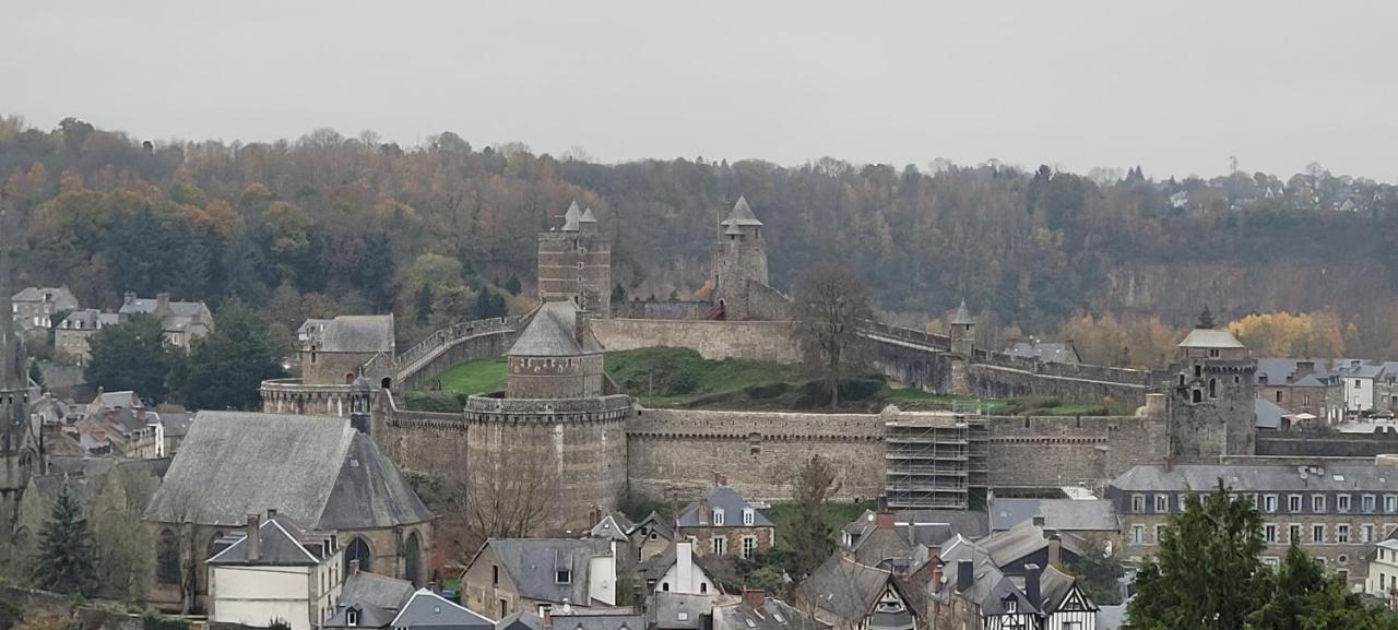 Le Jardin Des Fees Bed & Breakfast Savigny-le-Vieux Exterior foto