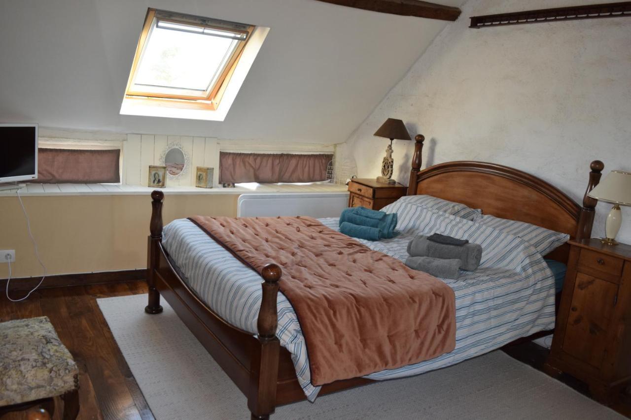 Le Jardin Des Fees Bed & Breakfast Savigny-le-Vieux Exterior foto