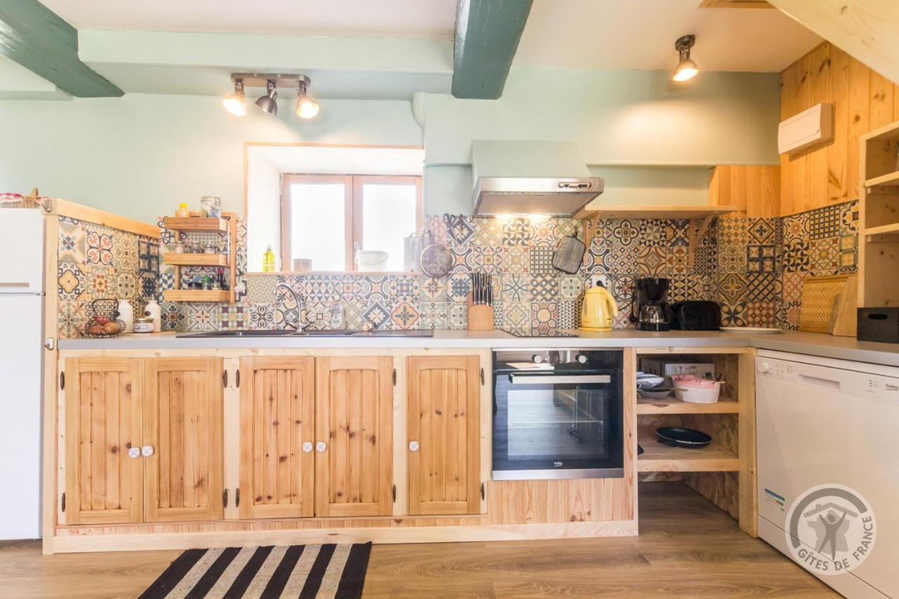 Le Jardin Des Fees Bed & Breakfast Savigny-le-Vieux Exterior foto